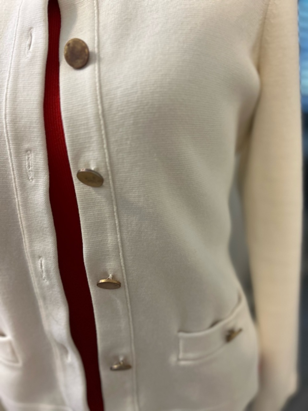 Banana Republic Cream Knit Cardigan - Picture 4 of 10